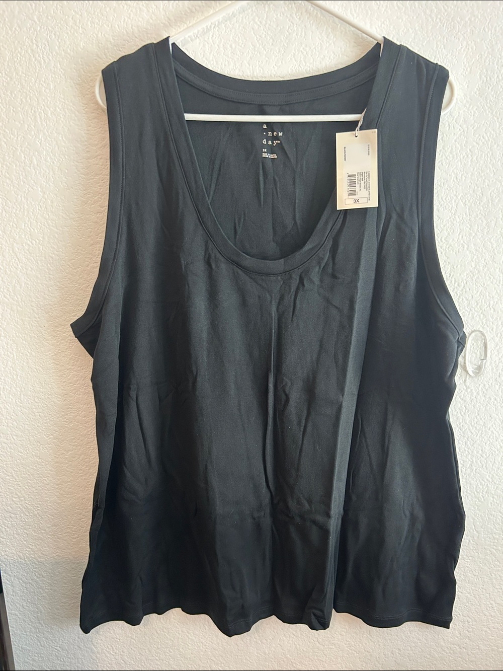a new day Black Scoop Neck Tank Top - Classic Sleeveless Tee NWT